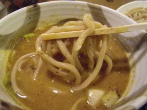 11021314○汁屋・限定メニュー　グリーンカレーつけ麺　麺 in 味噌スープ