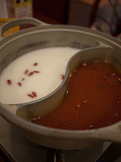 バーミヤン　火鍋食べ放題　スープ