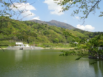 南椎尾　ダム湖(つくし湖)