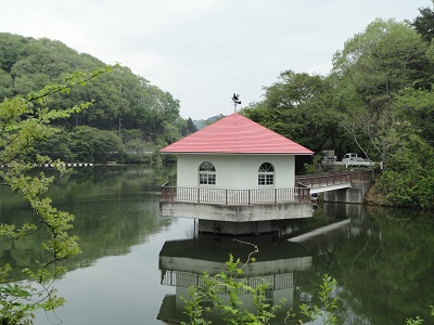 円良田湖　貯水塔