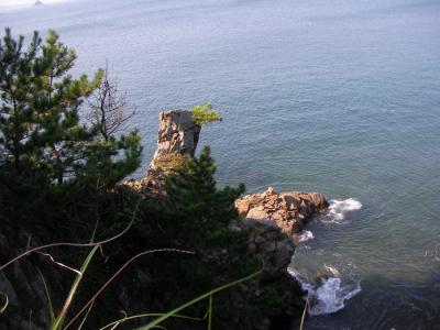 ６⊃　崖と海９００ｘ６７５－180.JPG
