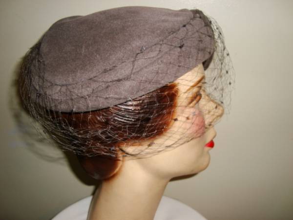 SAMANTHA’S VINTAGE 1930's ～ 1950's ～～店で～SOLD～～フランス製 ヴェールつき帽子 40s 50s