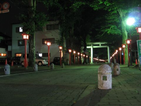 須賀神社参道